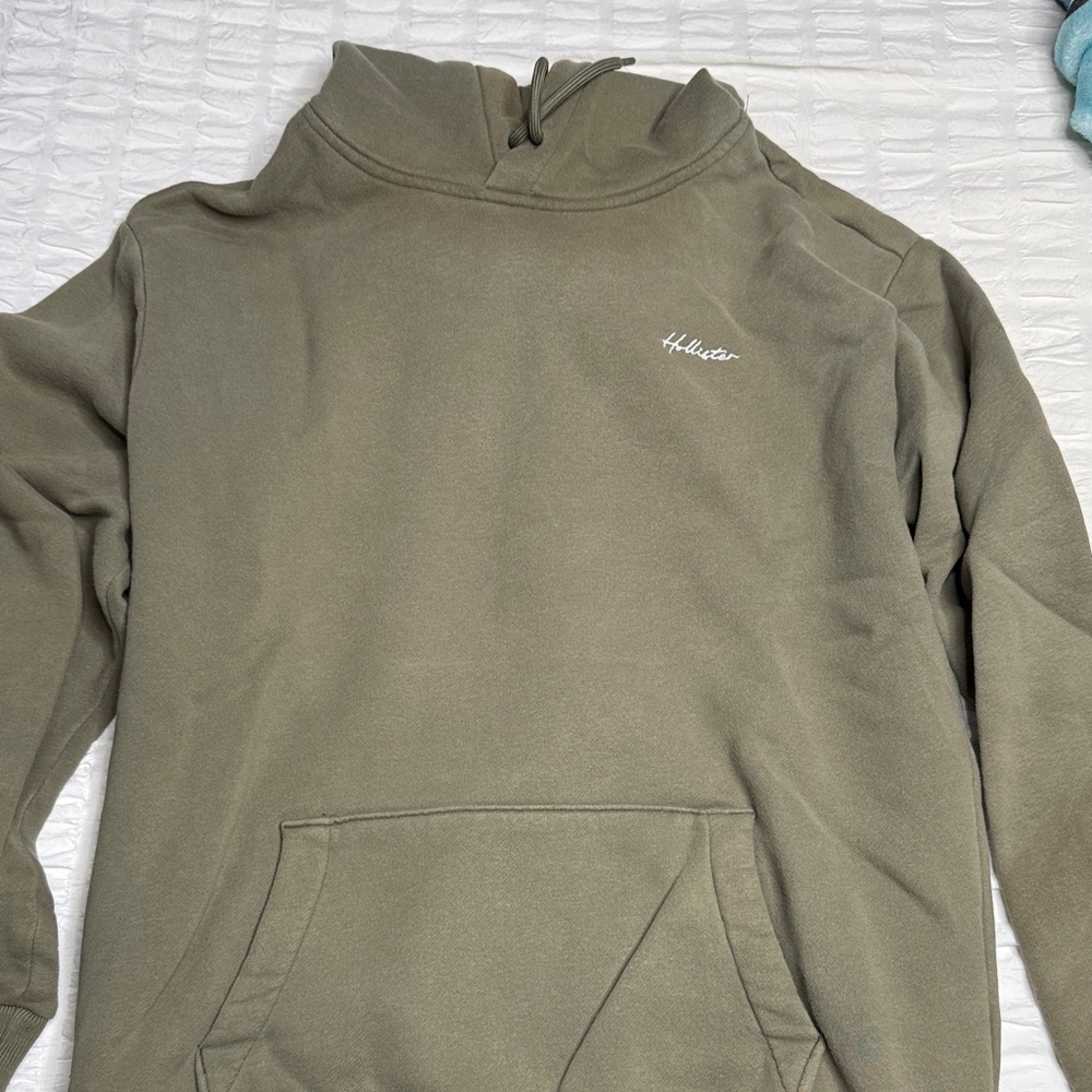 Hollister Sage Green Pullover